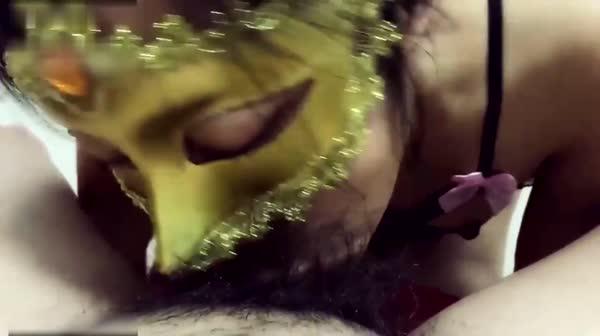 极品骚伊伊定制VIP视频-口交口爆，口活绝对了，还说“好好吃”1080P高清